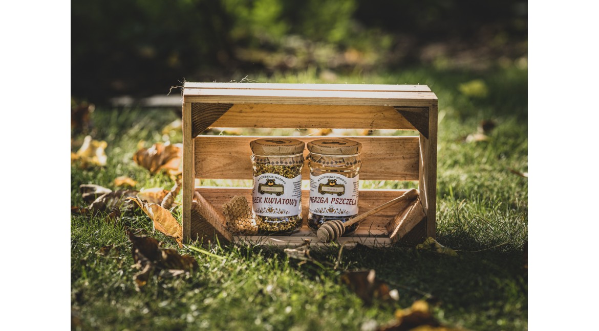 Pierzga, Propolis i Pyłek Kwiatowy